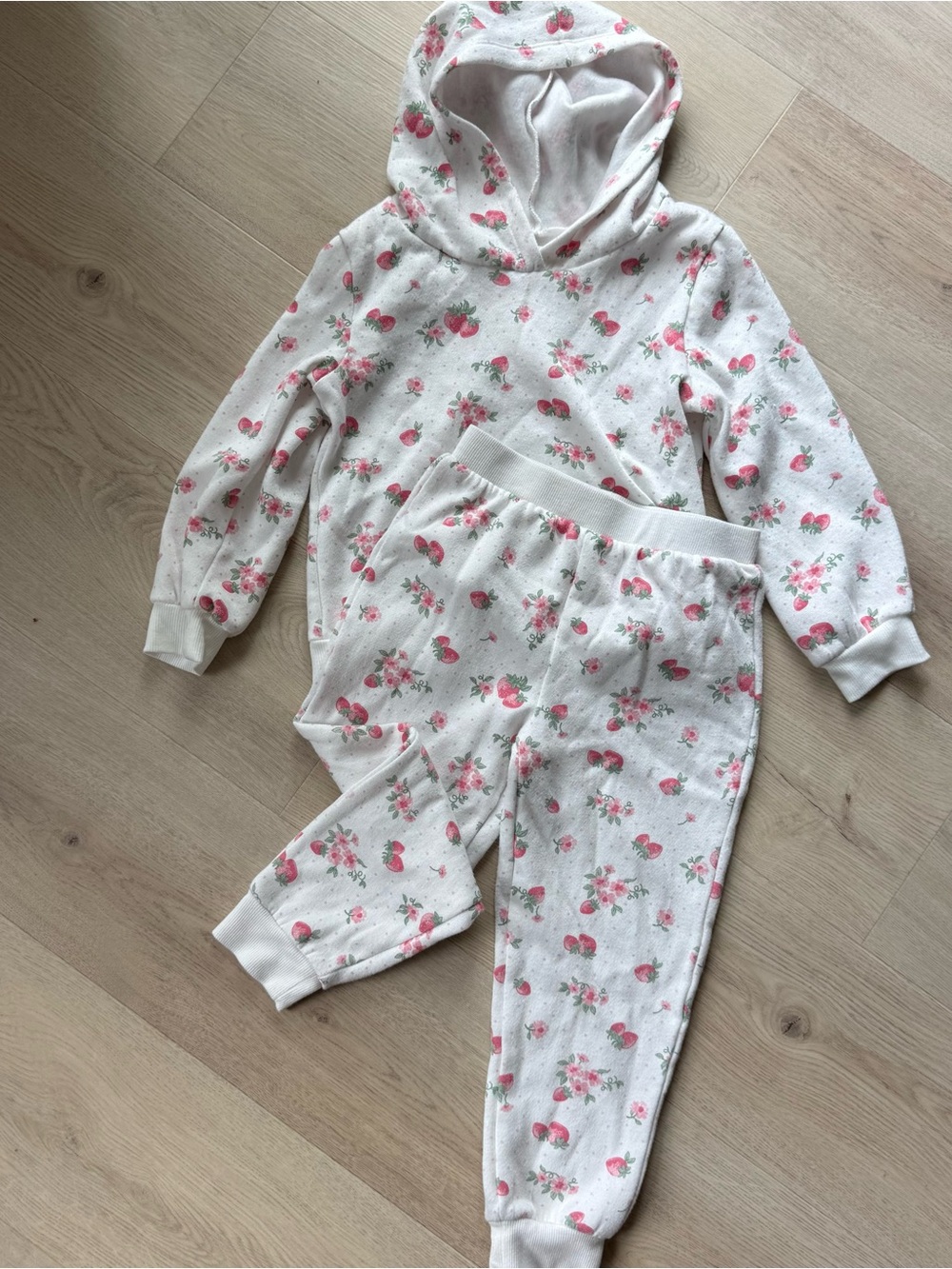 Strawberry set